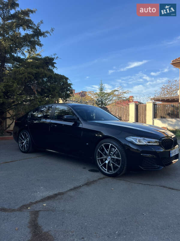 Седан BMW 5 Series 2017 в Одессе