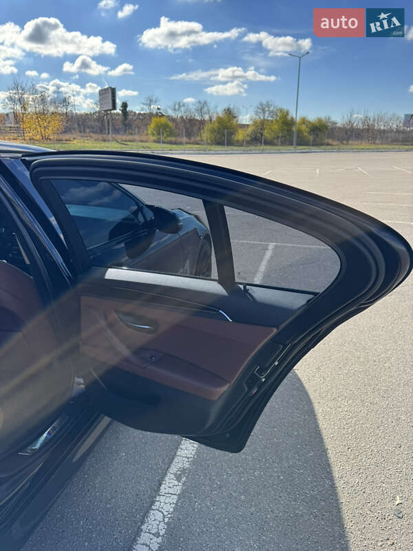 Седан BMW 5 Series 2015 в Полтаве фото 25 Седан BMW 5 Series 2015 в Полтаве