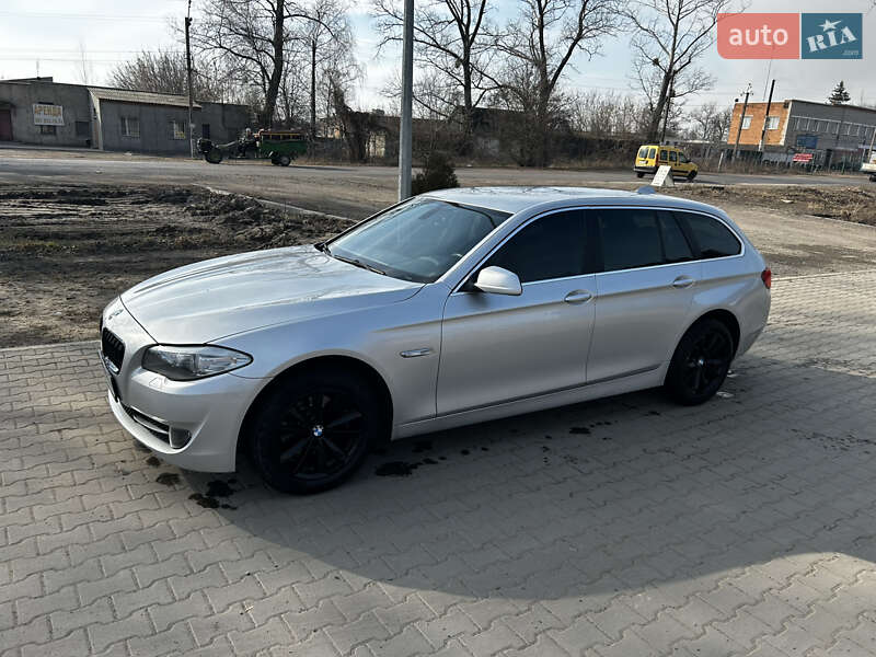 Универсал BMW 5 Series 2012 в Житомире фото 3 Универсал BMW 5 Series 2012 в Житомире