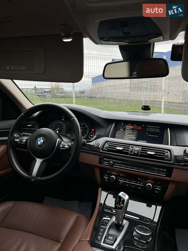 Седан BMW 5 Series 2016 в Виннице