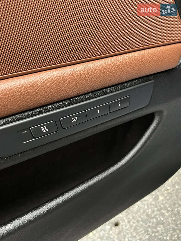 Седан BMW 5 Series 2016 в Виннице