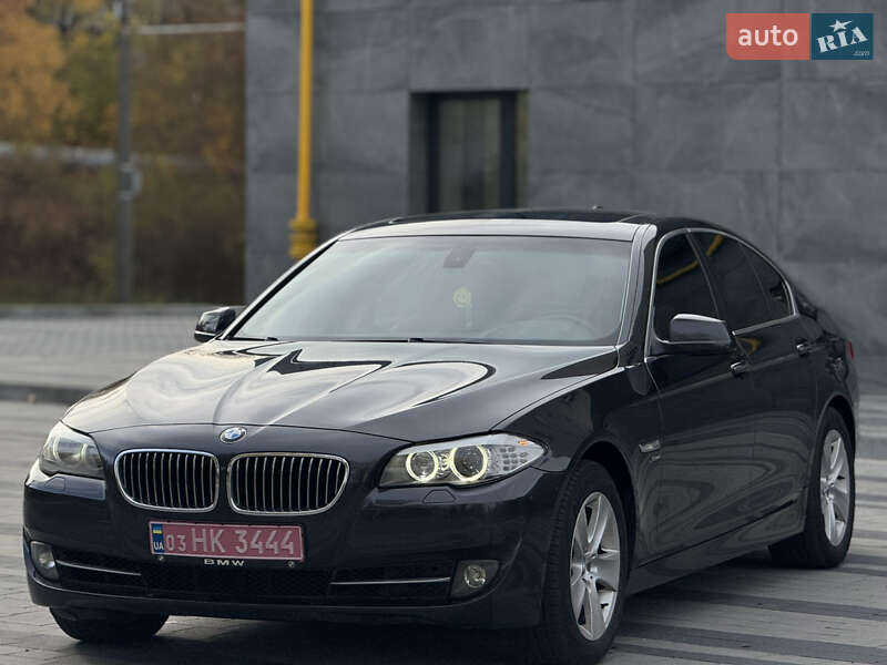 BMW 5 Series 2011