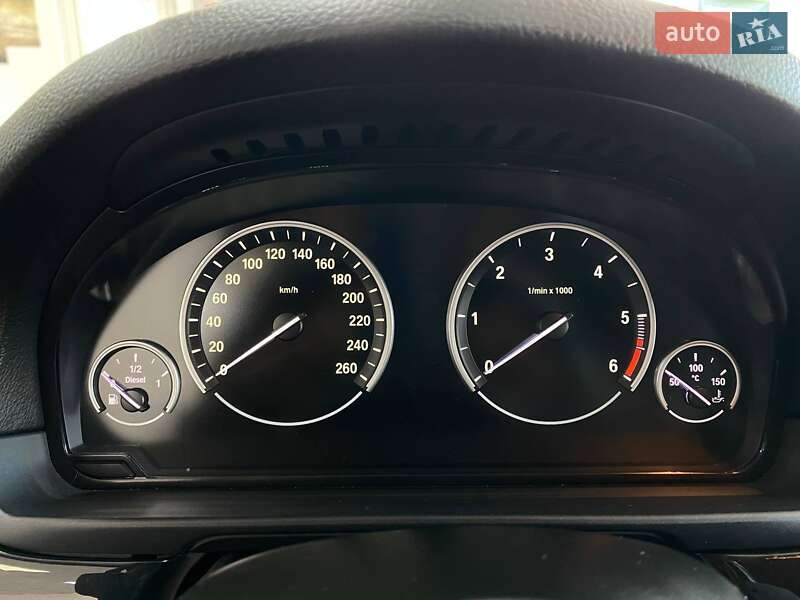 Седан BMW 5 Series 2012 в Киеве фото 21 Седан BMW 5 Series 2012 в Киеве