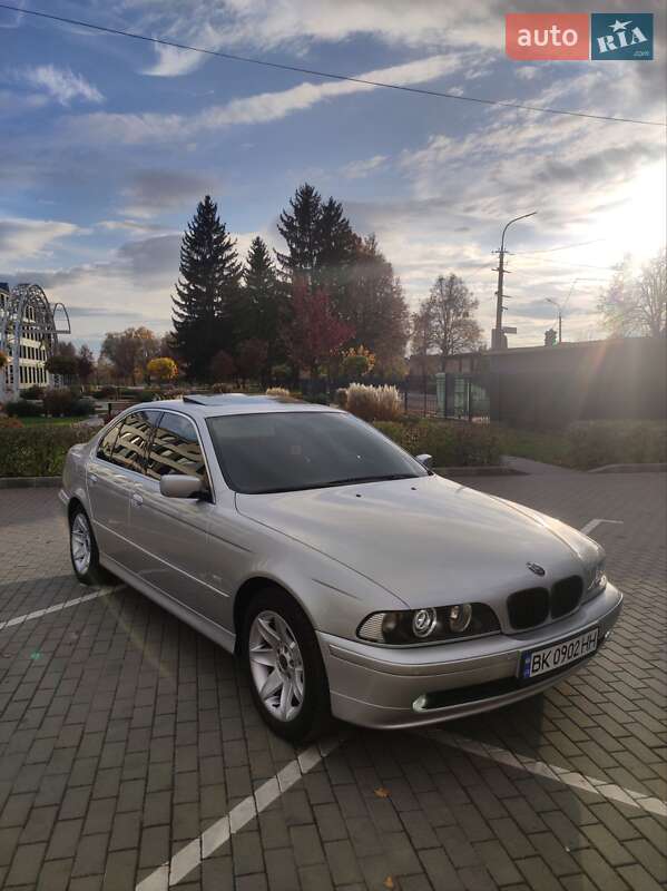 BMW 5 Series 2003 BMW 5 Series 2003