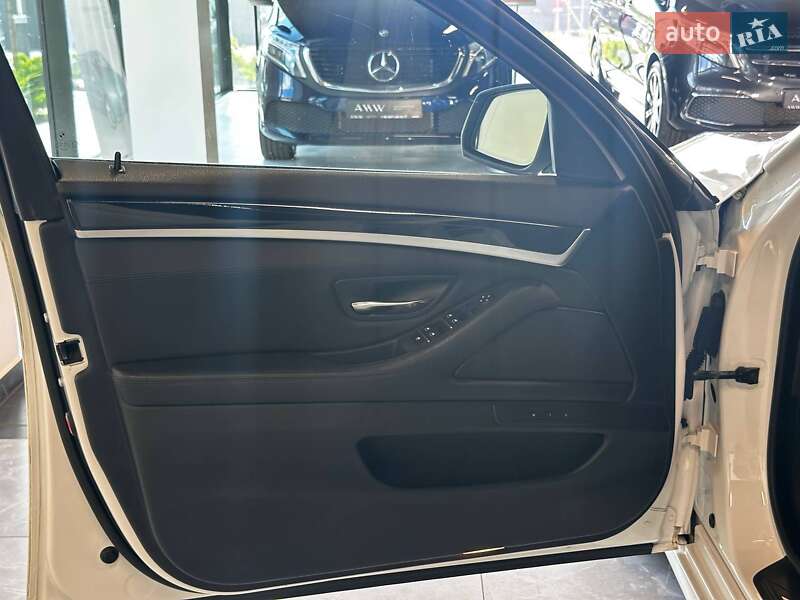 Седан BMW 5 Series 2014 в Львове фото 14 Седан BMW 5 Series 2014 в Львове