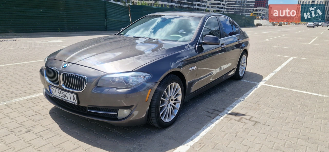 2010 BMW 5er - мініатюра 38