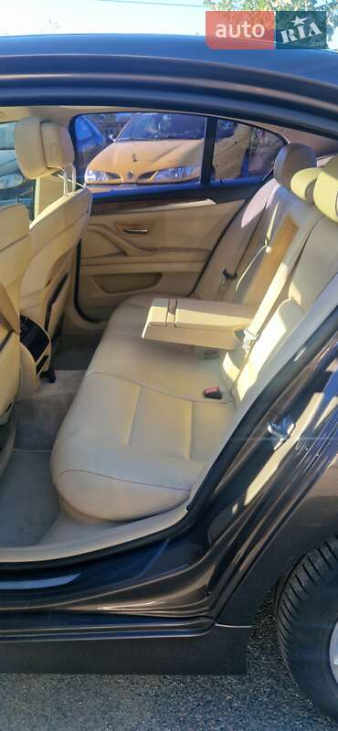 Седан BMW 5 Series 2010 в Киеве фото 12 Седан BMW 5 Series 2010 в Киеве