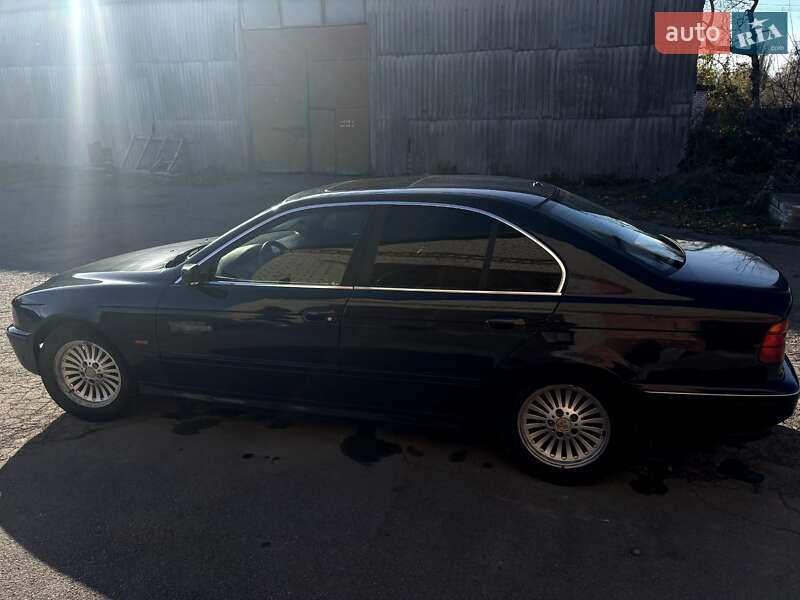 Седан BMW 5 Series 1996 в Немирове