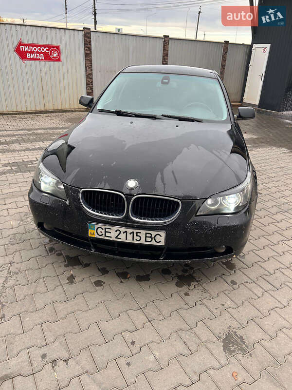 Седан BMW 5 Series 2004 в Черновцах