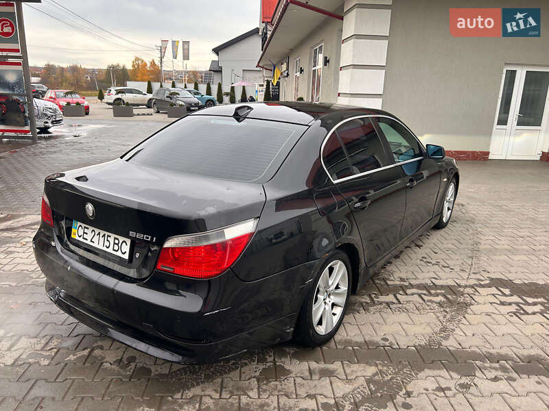 Седан BMW 5 Series 2004 в Черновцах