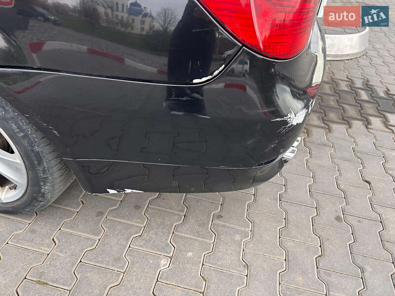 Седан BMW 5 Series 2004 в Черновцах