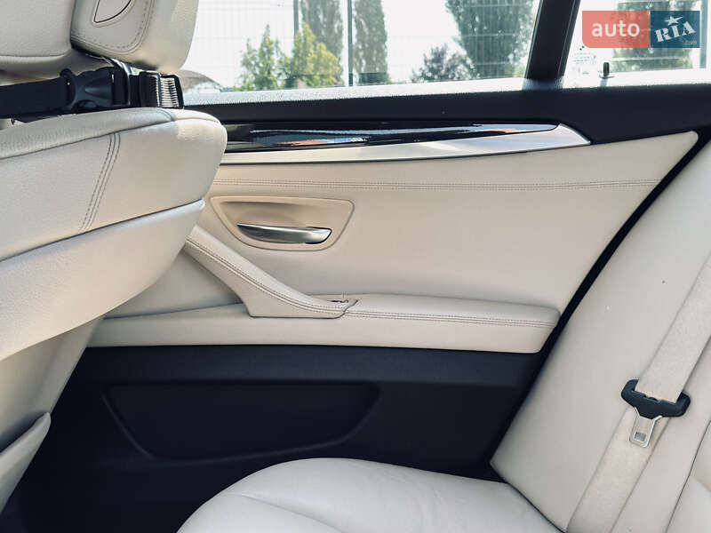 Седан BMW 5 Series 2010 в Запоріжжі фото 22 Седан BMW 5 Series 2010 в Запоріжжі