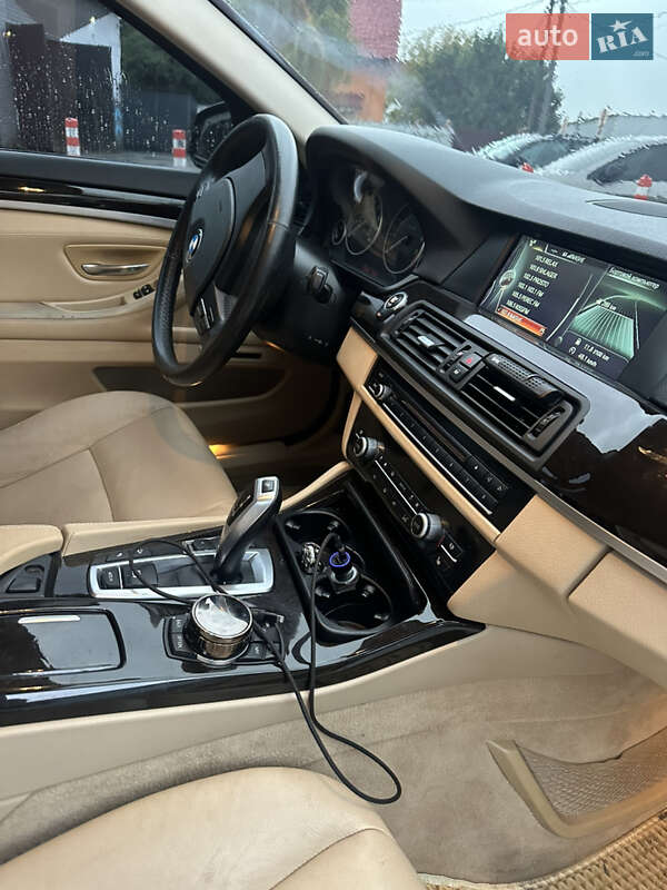 Седан BMW 5 Series 2013 в Киеве