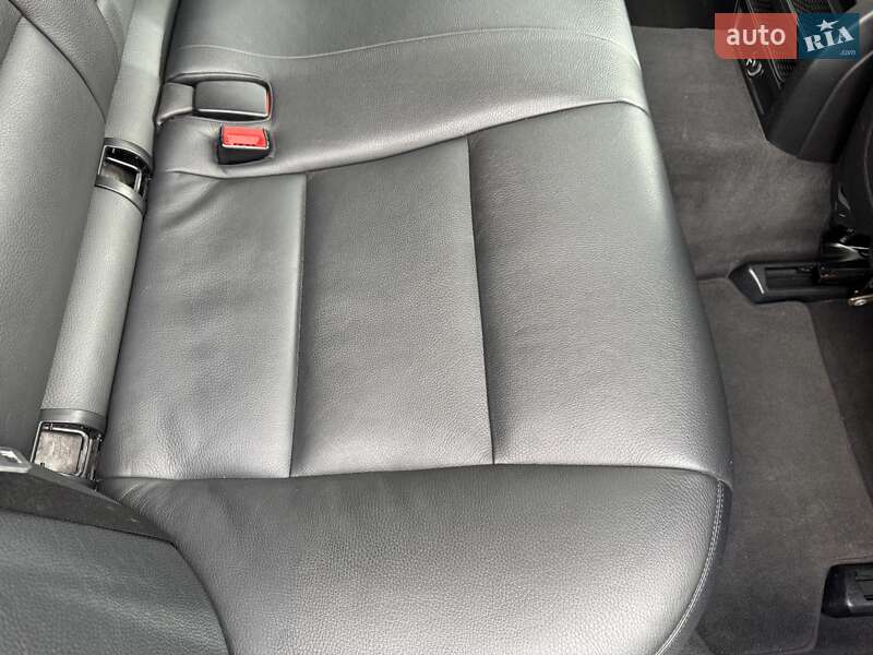 Седан BMW 5 Series 2014 в Виннице