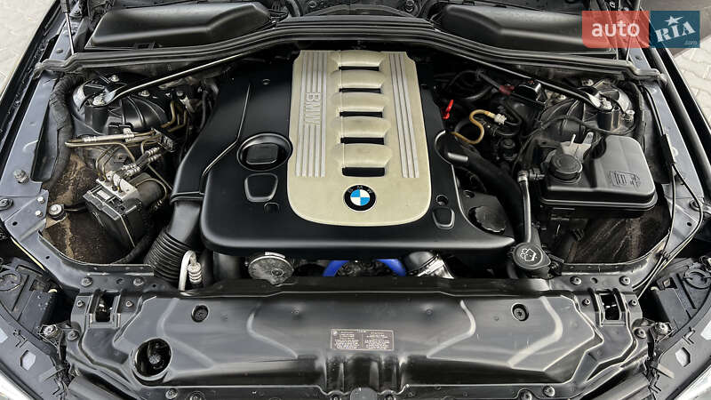 Седан BMW 5 Series 2004 в Хмельницькому