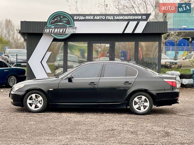 Седан BMW 5 Series 2007 в Киеве