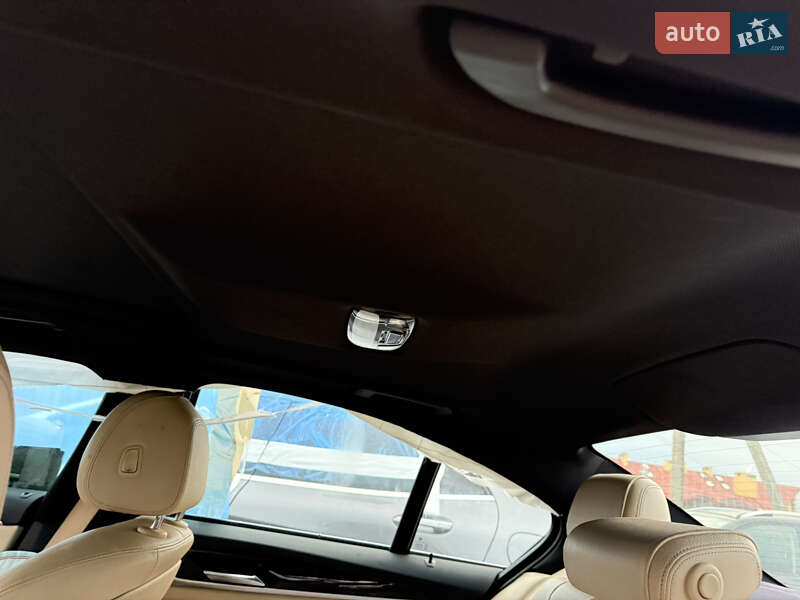 Седан BMW 5 Series 2017 в Львове