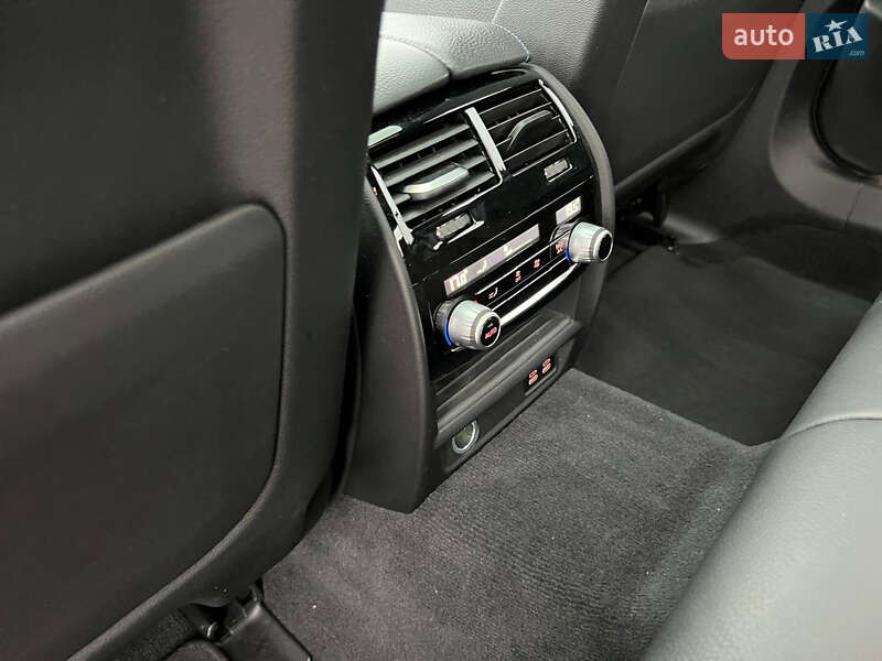 Седан BMW 5 Series 2021 в Києві