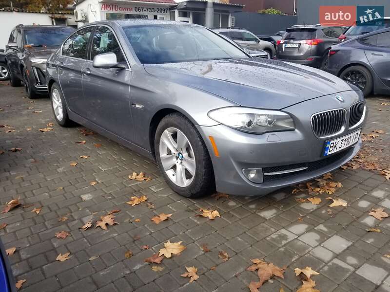 Седан BMW 5 Series 2013 в Одессе