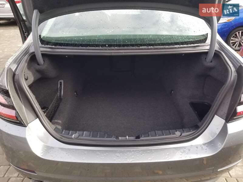 Седан BMW 5 Series 2013 в Одессе