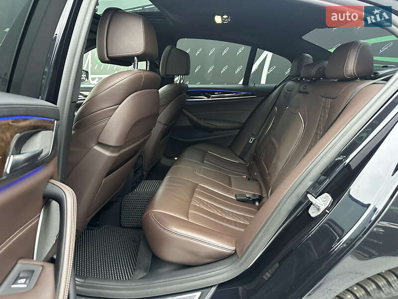 Седан BMW 5 Series 2018 в Киеве фото 16 Седан BMW 5 Series 2018 в Киеве