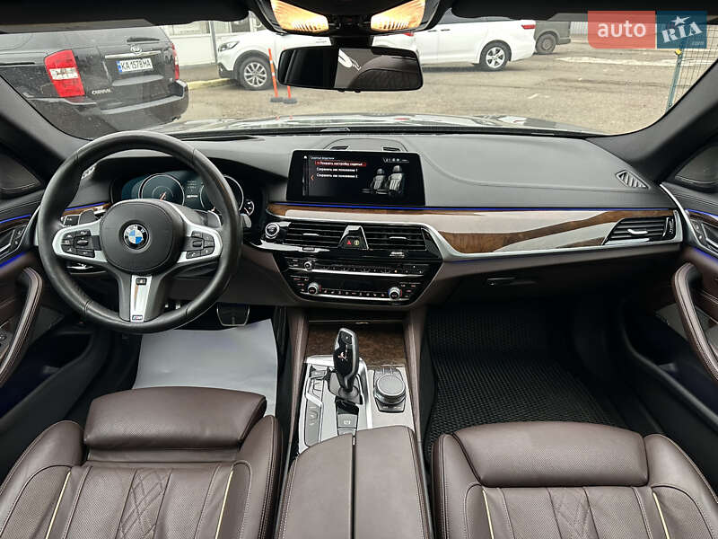 Седан BMW 5 Series 2018 в Киеве фото 18 Седан BMW 5 Series 2018 в Киеве