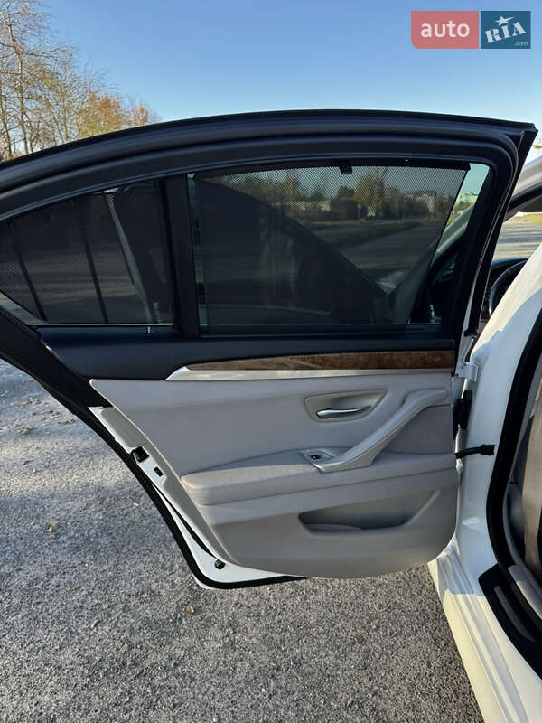 Седан BMW 5 Series 2011 в Львове фото 14 Седан BMW 5 Series 2011 в Львове