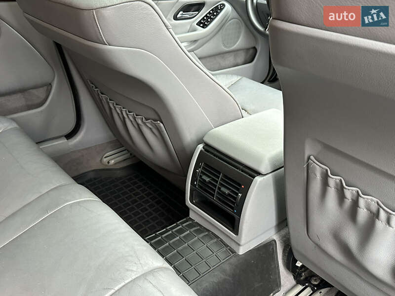 Седан BMW 5 Series 2001 в Тульчині