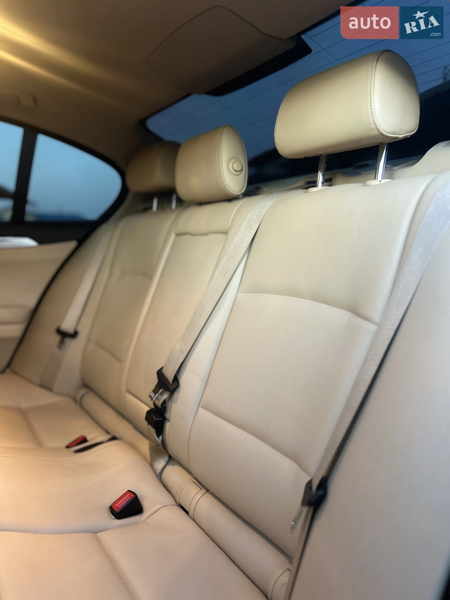 2012 BMW 5er - мініатюра 9