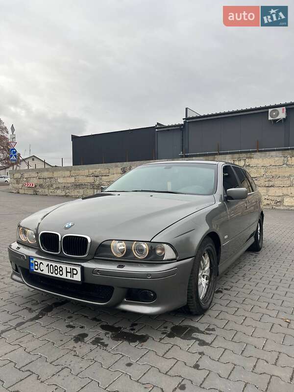 BMW 5 Series 2002 BMW 5 Series 2002