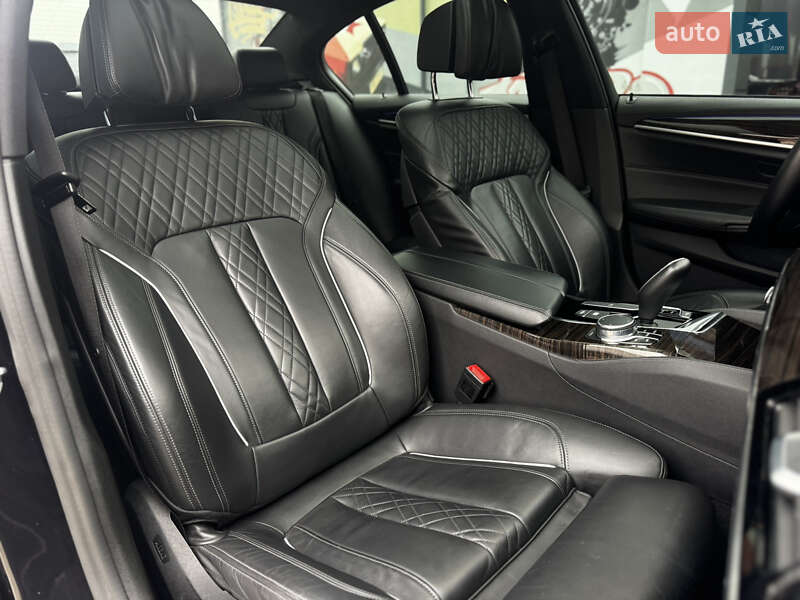 Седан BMW 5 Series 2017 в Житомире