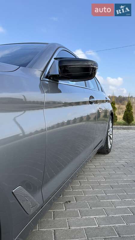 Седан BMW 5 Series 2023 в Львове