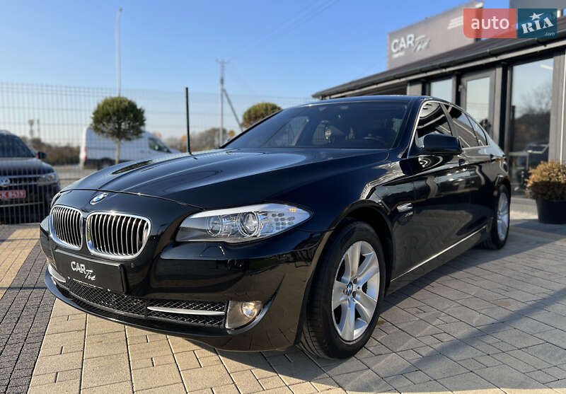 BMW 5 Series 2011 BMW 5 Series 2011