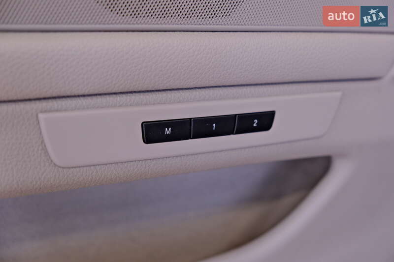 Седан BMW 5 Series 2013 в Одессе