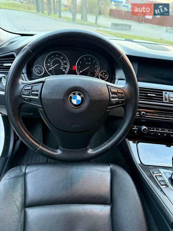 Седан BMW 5 Series 2011 в Львові фото 16 Седан BMW 5 Series 2011 в Львові