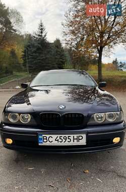 Седан BMW 5 Series 2003 в Львове