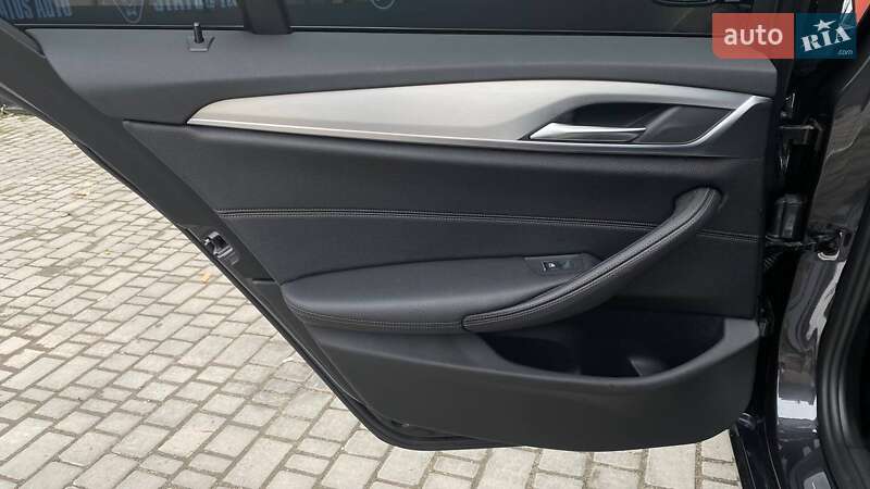 Седан BMW 5 Series 2017 в Виннице фото 28 Седан BMW 5 Series 2017 в Виннице