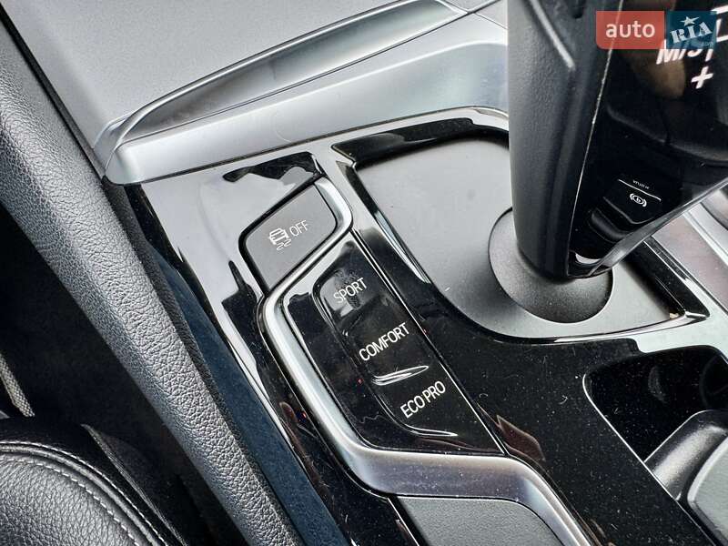 Універсал BMW 5 Series 2017 в Києві фото 60 Універсал BMW 5 Series 2017 в Києві