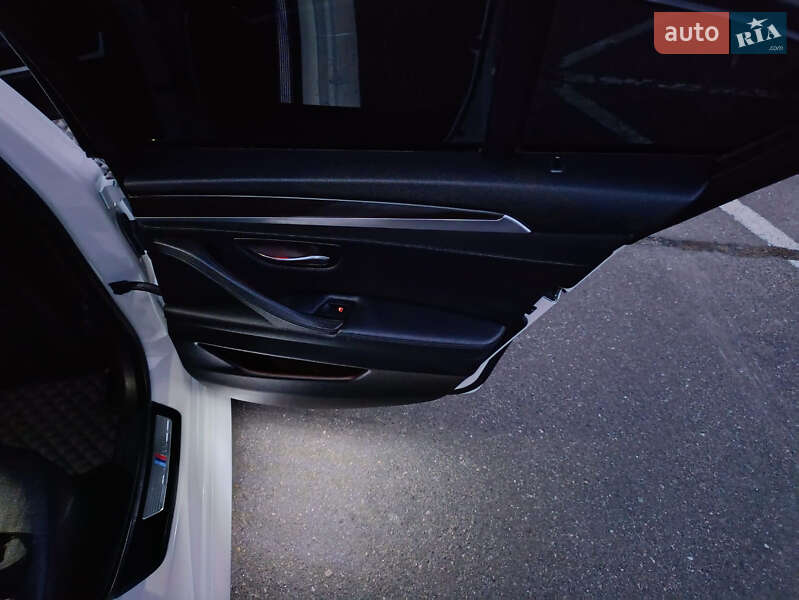 Седан BMW 5 Series 2011 в Одесі