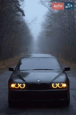 Седан BMW 5 Series 1999 в Києві