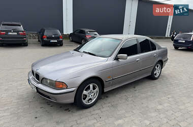 Седан BMW 5 Series 1999 в Стрые
