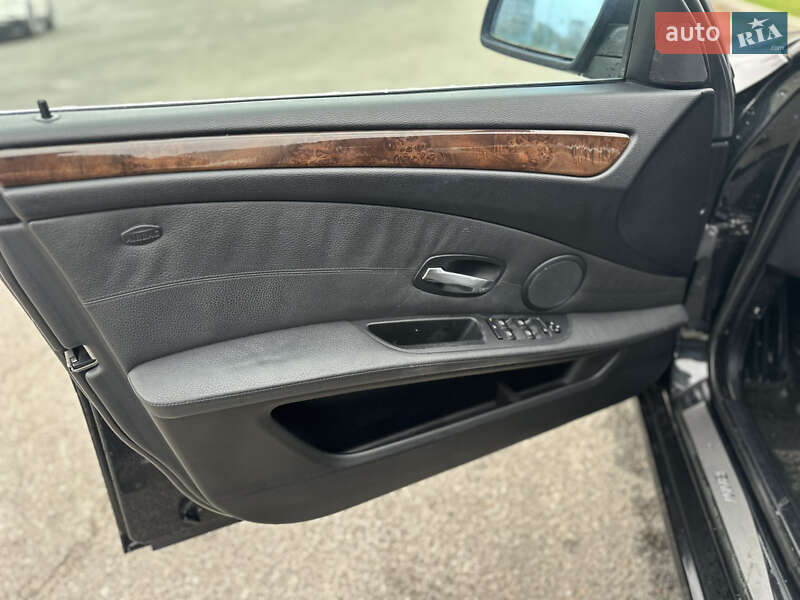 Седан BMW 5 Series 2007 в Киеве фото 20 Седан BMW 5 Series 2007 в Киеве