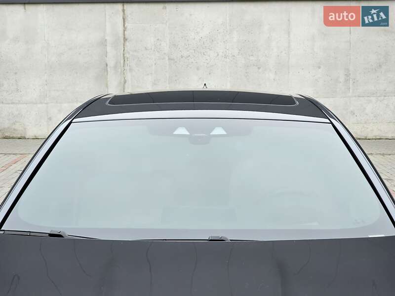 Седан BMW 5 Series 2019 в Киеве