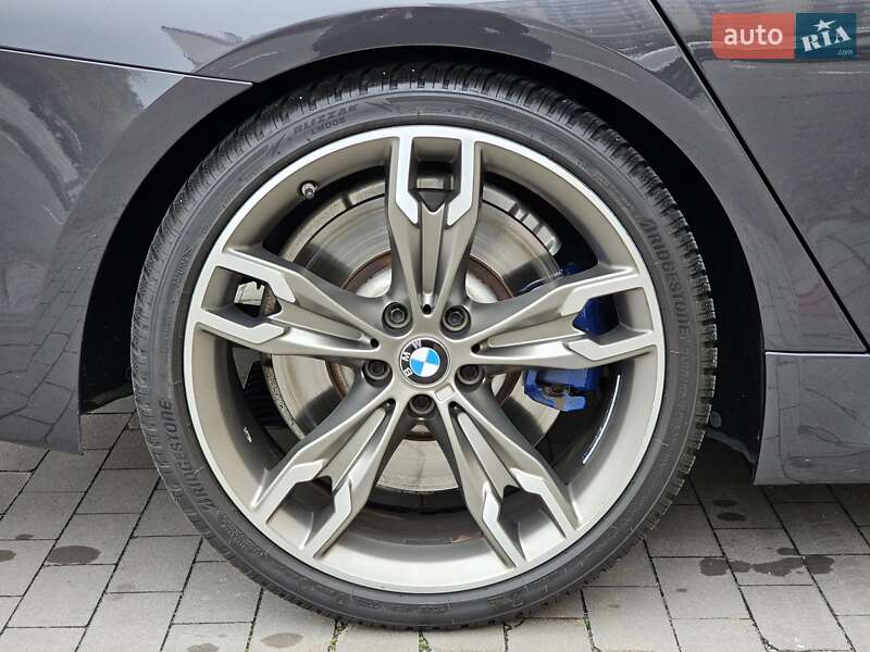 Седан BMW 5 Series 2019 в Киеве