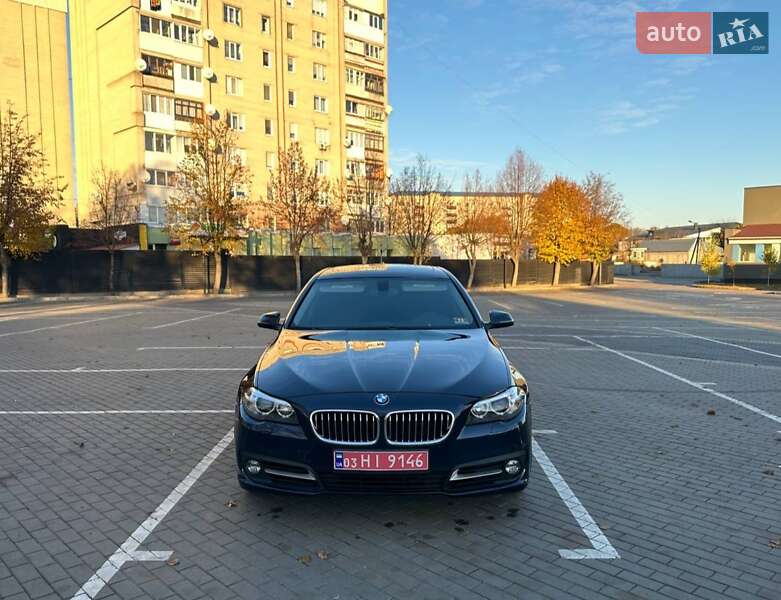 Седан BMW 5 Series 2015 в Луцке