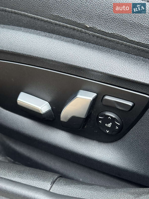 Седан BMW 5 Series 2017 в Кам'янець-Подільському