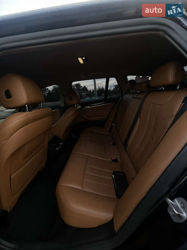Универсал BMW 5 Series 2018 в Киеве фото 32 Универсал BMW 5 Series 2018 в Киеве