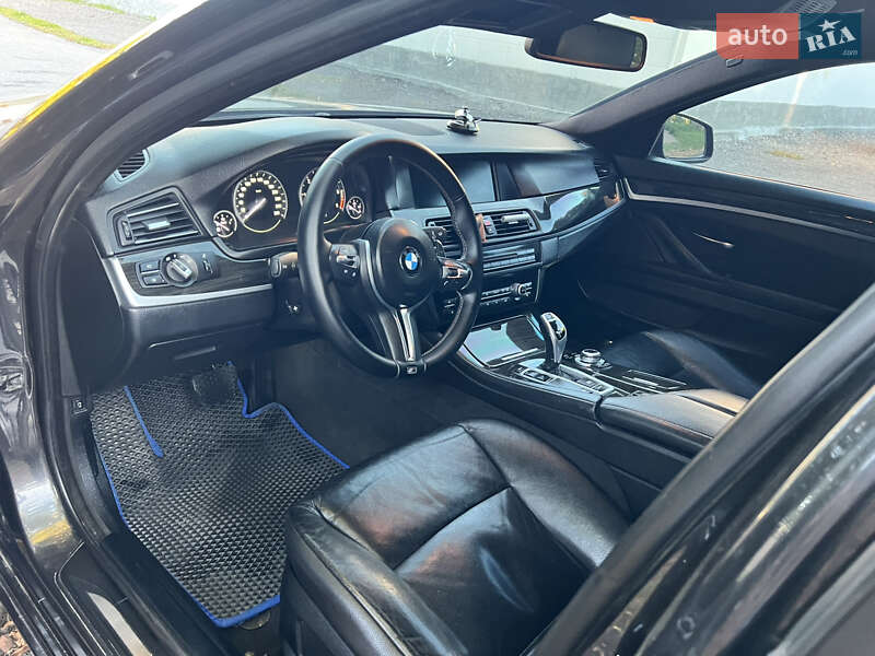 Седан BMW 5 Series 2013 в Киеве