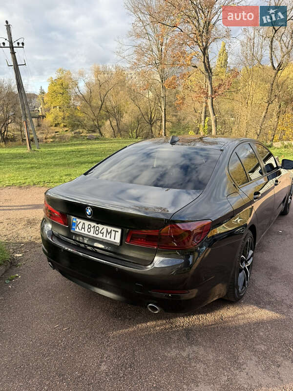 Седан BMW 5 Series 2020 в Житомирі