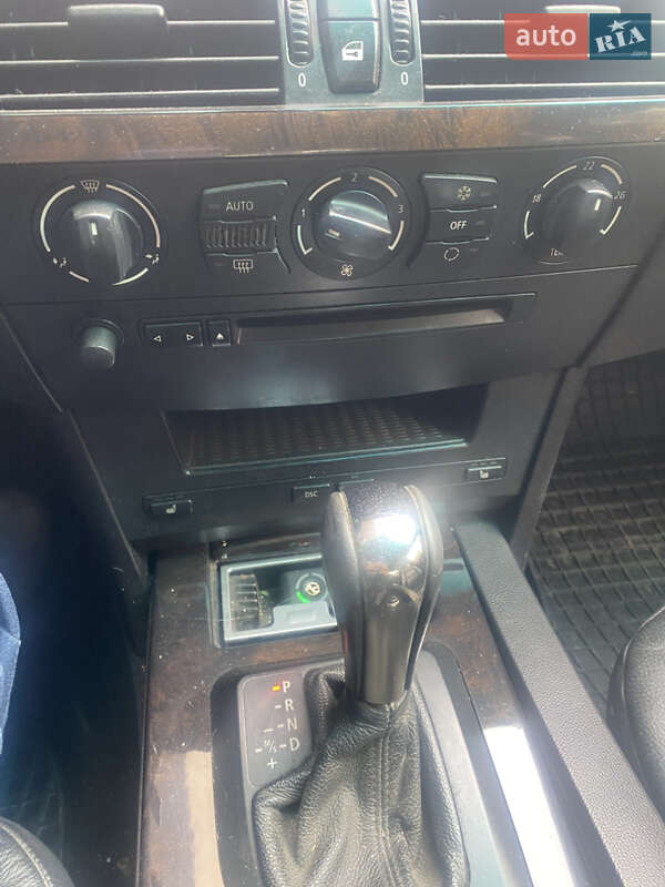 Седан BMW 5 Series 2004 в Львове фото 16 Седан BMW 5 Series 2004 в Львове